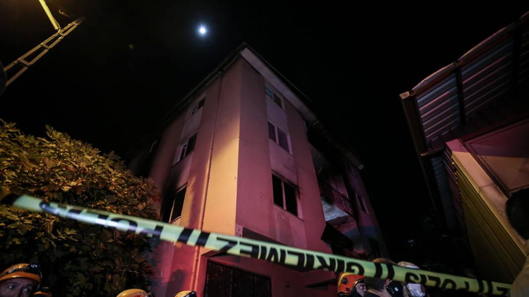 8'i çocuk 9 kişi hayatını kaybetmişti: Yangın faciasında yürek yakan kareler 4