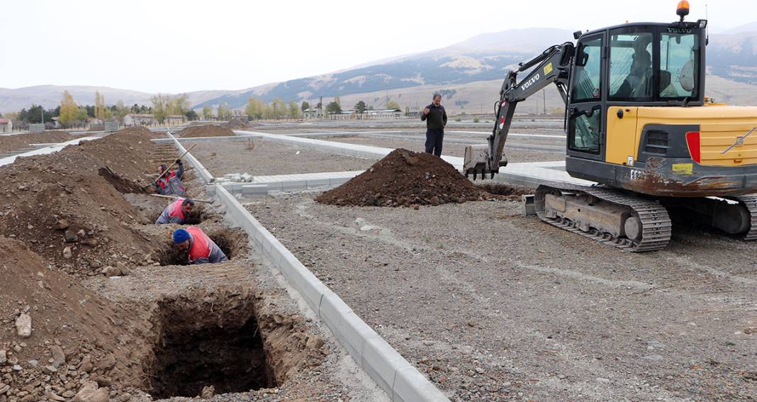 Ölü yok yüzlerce mezar var! Erzurum'dan ürküten kareler 6