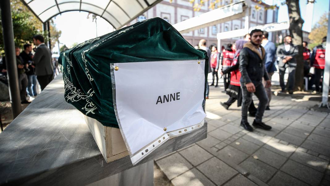 Yan yana 9 tabut: 'Sobayı kurduğum ilk gündü' 6