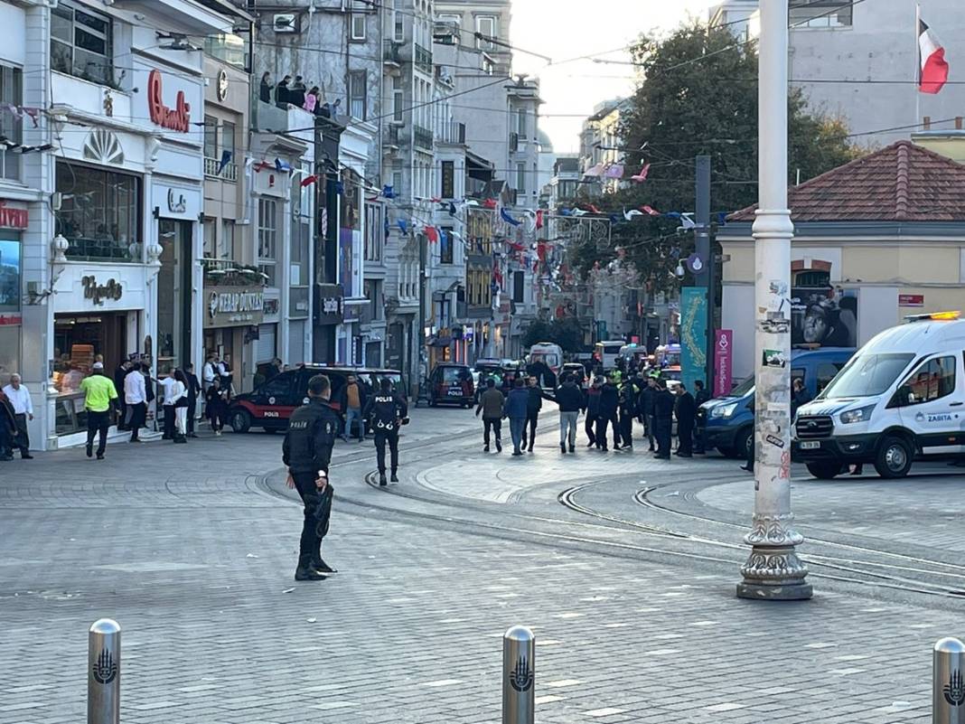 İstiklal Caddesi'ndeki patlamadan kahreden fotoğraf kareleri 28