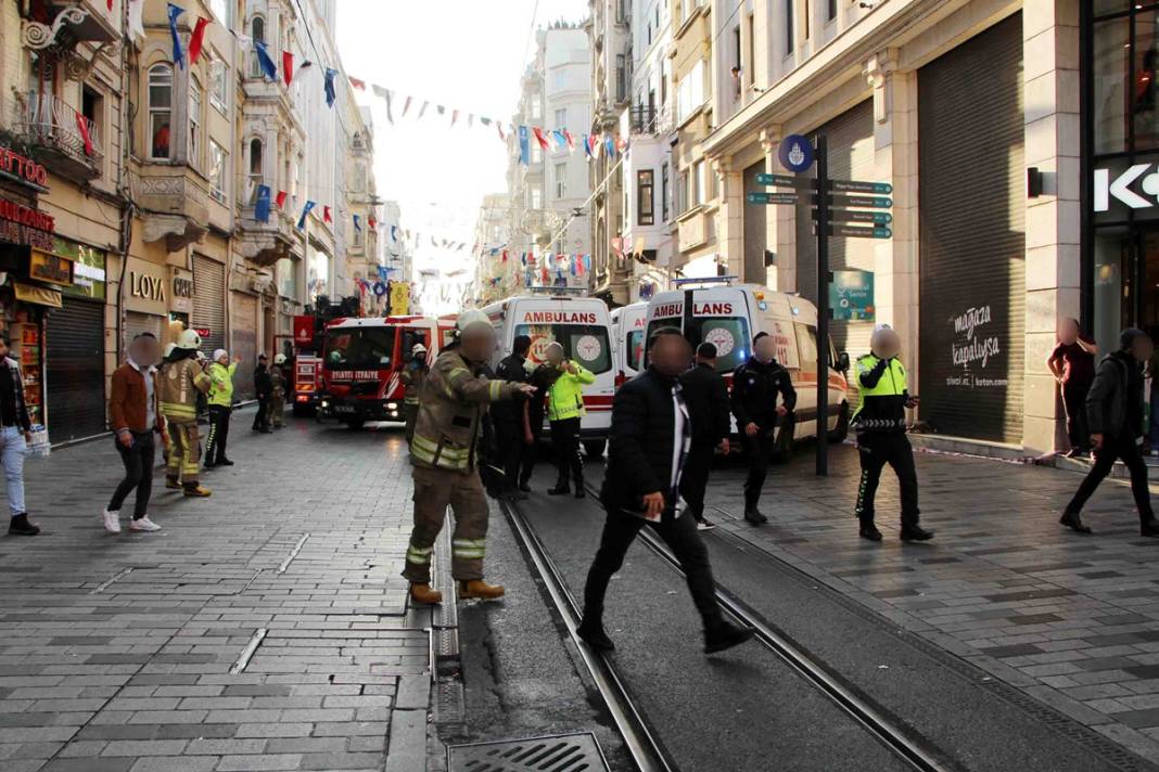İstiklal Caddesi'ndeki patlamadan kahreden fotoğraf kareleri 38