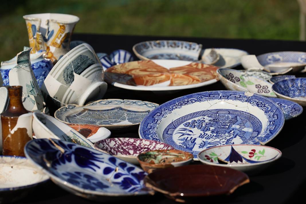 Antik kentin hazineleri... Bu yemek takımı tam 400 yıllık 7