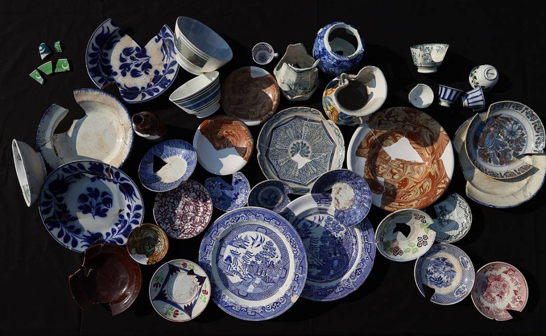 Antik kentin hazineleri... Bu yemek takımı tam 400 yıllık 1