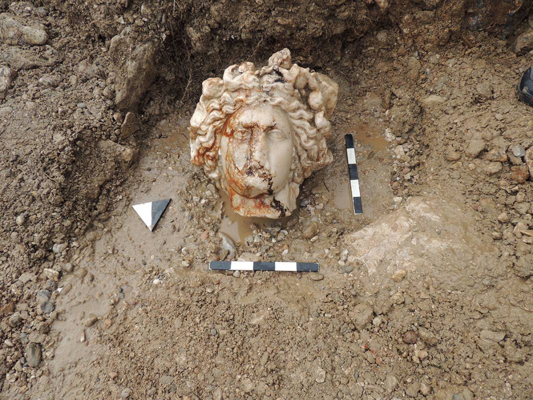 Aizanoi halkı bin 700 yıl önce atmış: Pagan heykelleri Kütahya'da ortaya çıktı 3