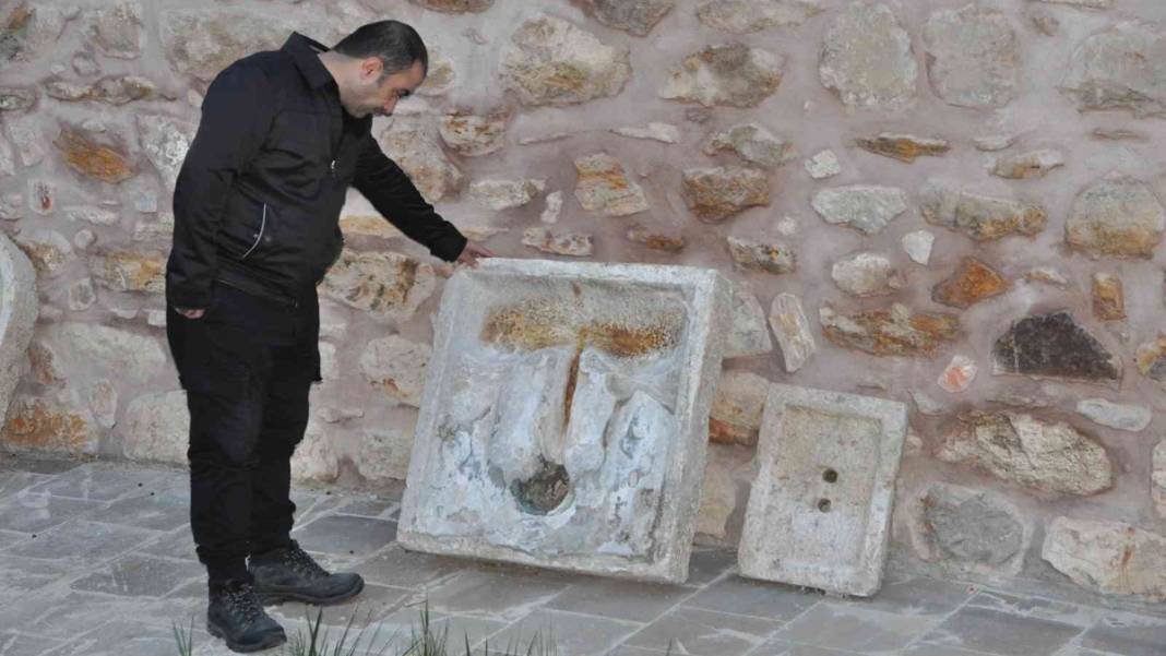 Böylesi ne görüldü ne de duyuldu! Artık herkes 'Sık dişini helası'na gidecek 5