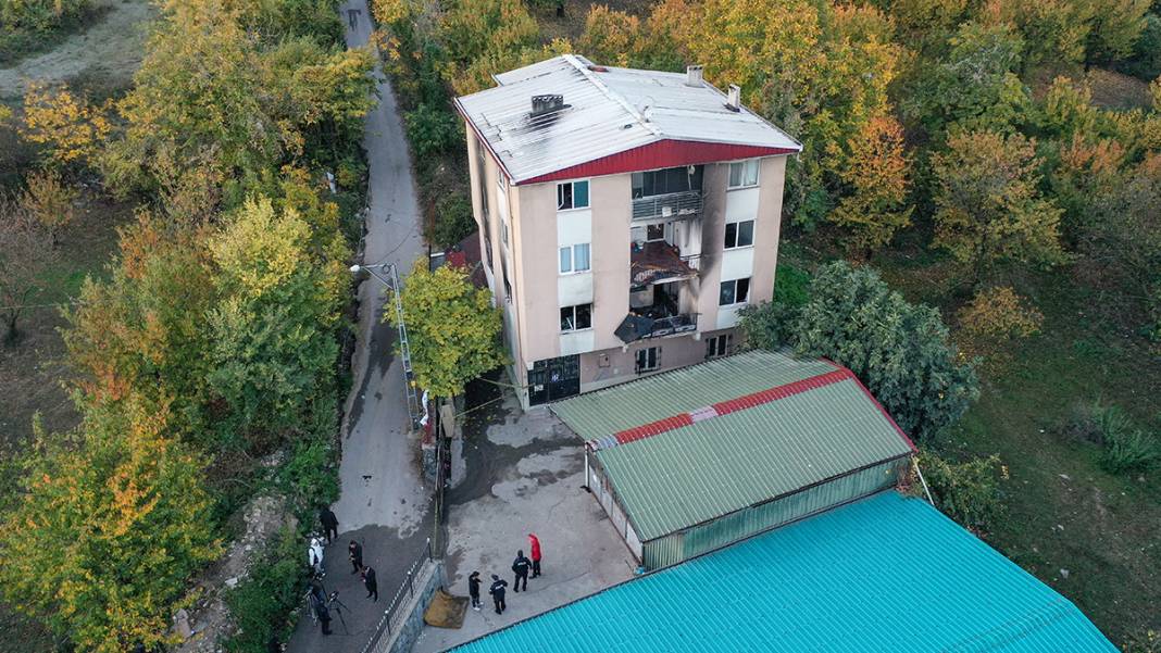 8'i çocuk 9 kişi hayatını kaybetmişti: Yangın faciasında yürek yakan kareler 2