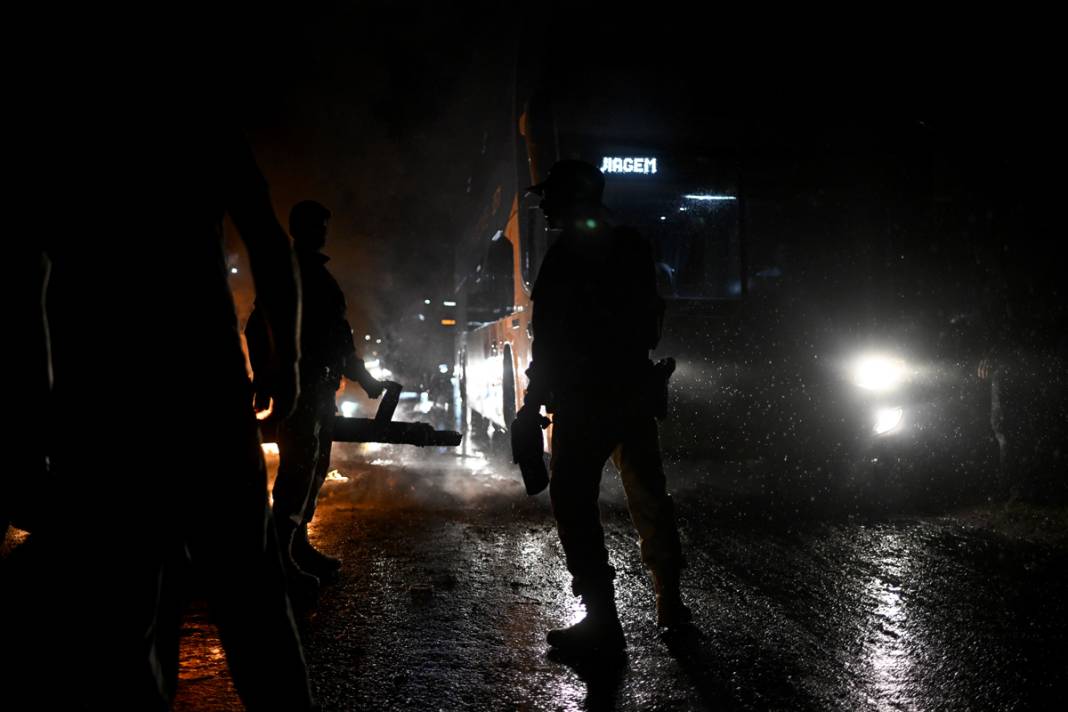 Brezilya'da seçim gerginliği sürüyor: Bolsonaro yanlısı kamyoncular otoyolları kapattı 3