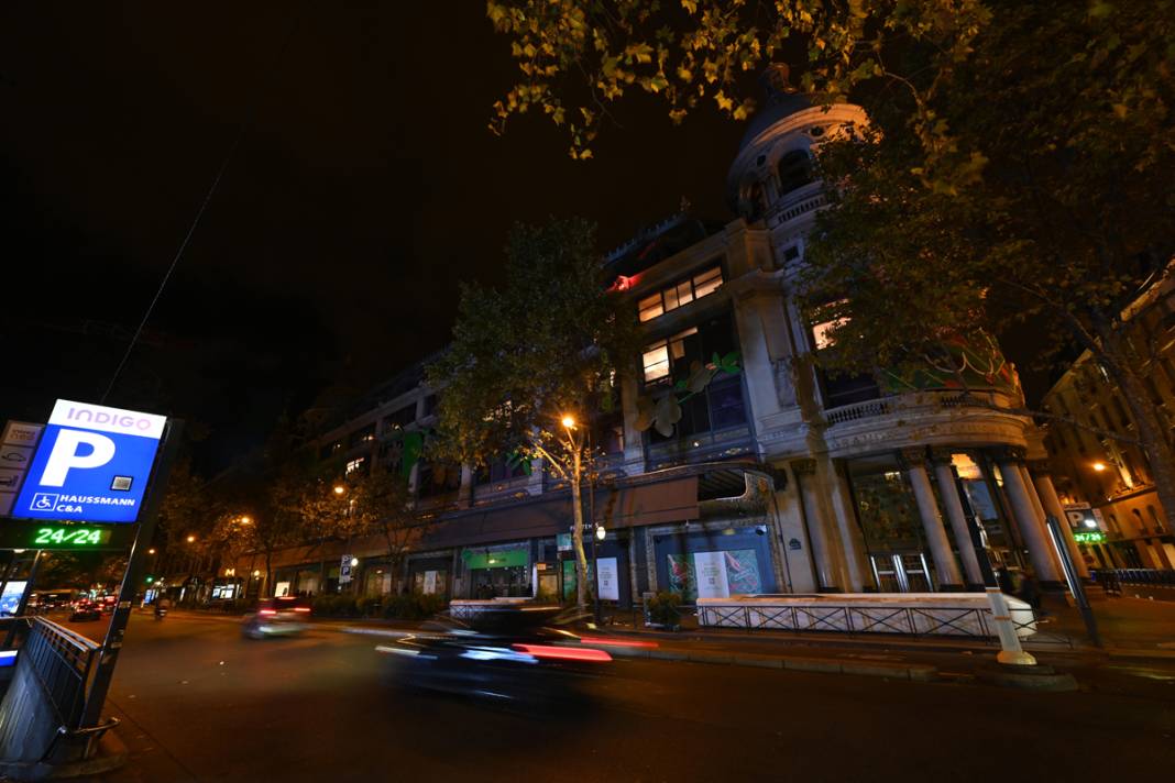 Enerji krizi Paris'i karanlığa gömdü 8