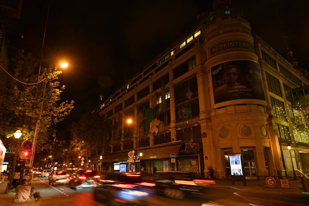 Enerji krizi Paris'i karanlığa gömdü 4