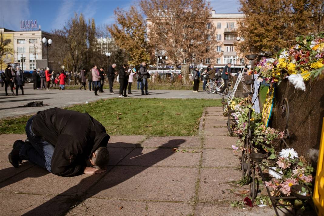 Zelenskiy'den zafer tebessümü: Herson'da kutlamalar devam ediyor 20