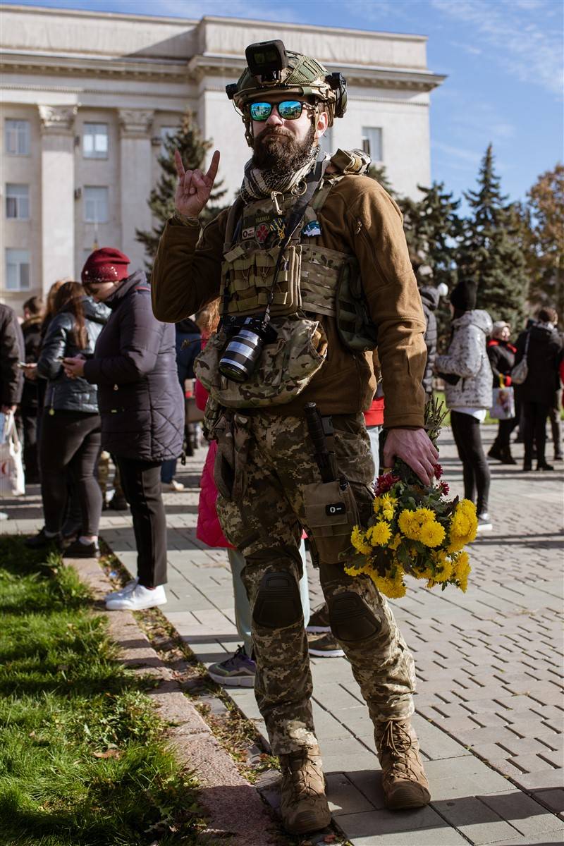 Zelenskiy'den zafer tebessümü: Herson'da kutlamalar devam ediyor 13