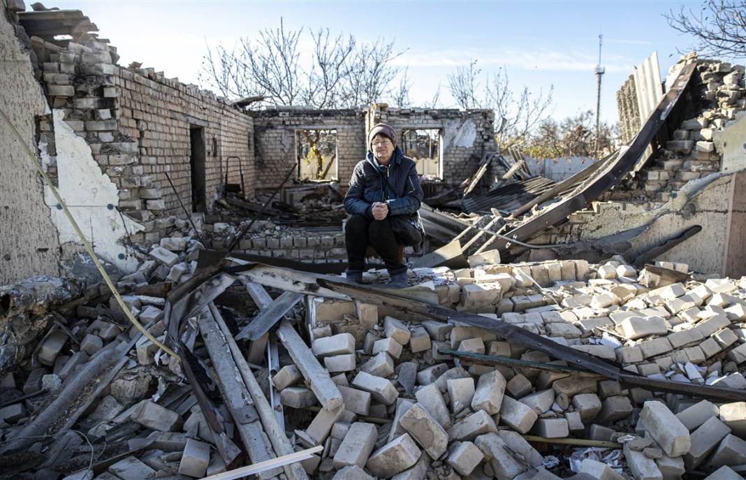 Herson'daki bu köyde hayat durdu! 'Artık evimiz yok' 33
