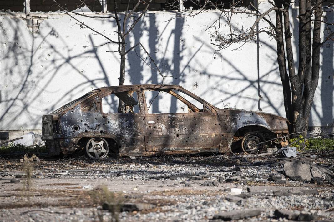 Herson'daki bu köyde hayat durdu! 'Artık evimiz yok' 30