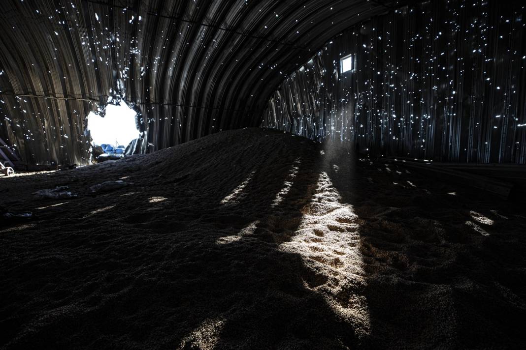 Herson'daki bu köyde hayat durdu! 'Artık evimiz yok' 13