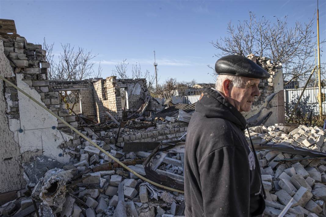 Herson'daki bu köyde hayat durdu! 'Artık evimiz yok' 2