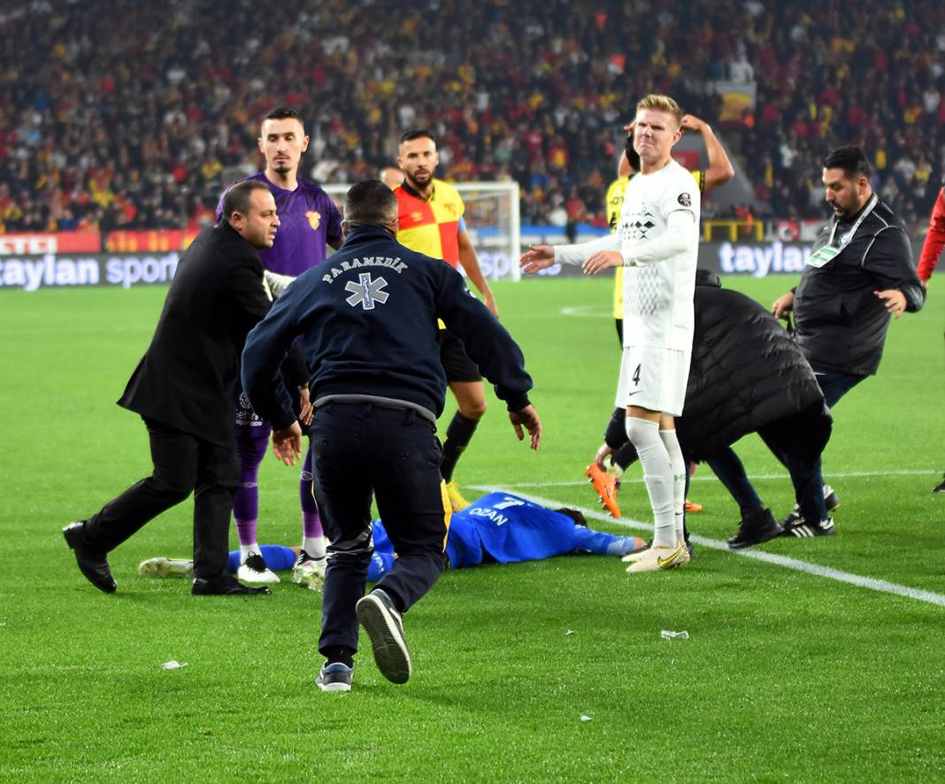 Türk futbolunun utanç gecesi: Dünyada gündem oldu, tüm Türkiye kınadı 3