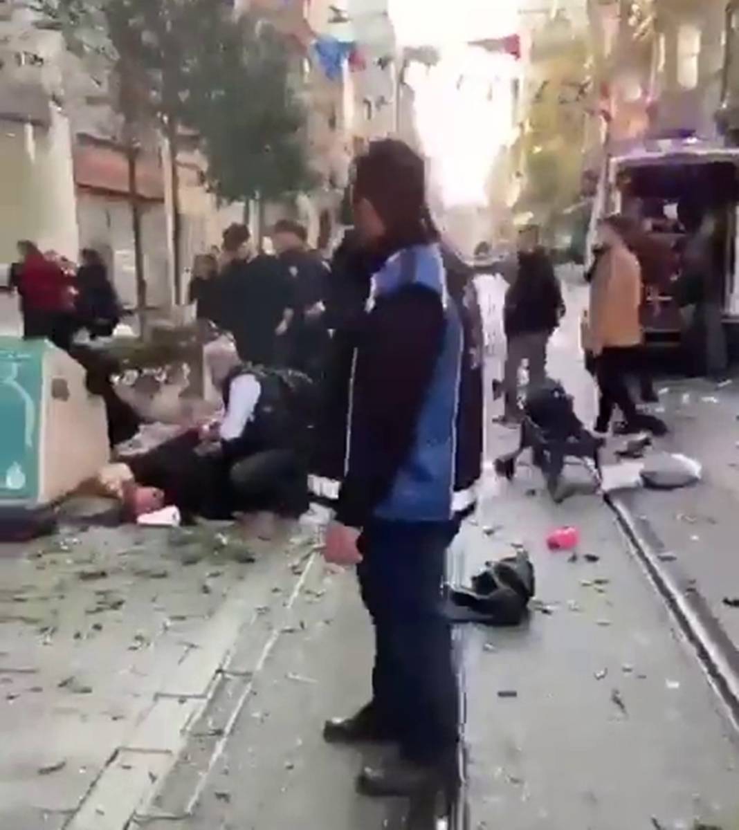 İstiklal Caddesi'ndeki patlamadan kahreden fotoğraf kareleri 11