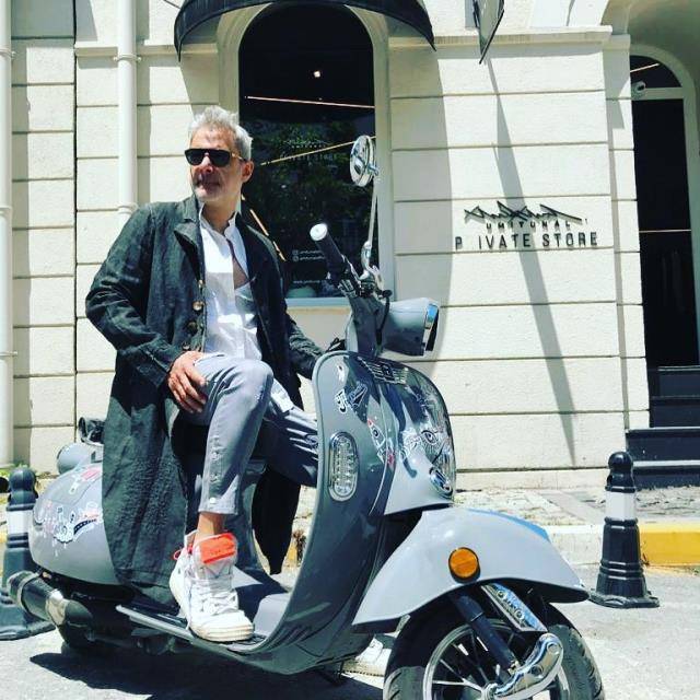 Çiçek Taksi'nin haylaz Erdal'ıydı... Kamil Güler son haliyle gündeme bomba gibi düştü! Meğer eşide kendisi kadar ünlüymüş 7