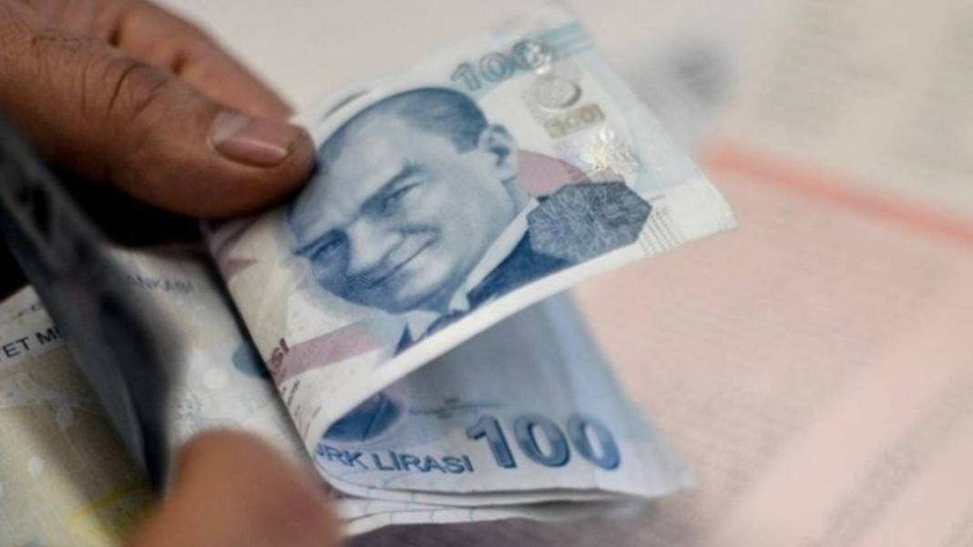 7 bin 500 lira için son 10 gün! Binlerce liranız bankada kalmasın... Promosyonda son fırsat kaçıran dizlerini döver 4