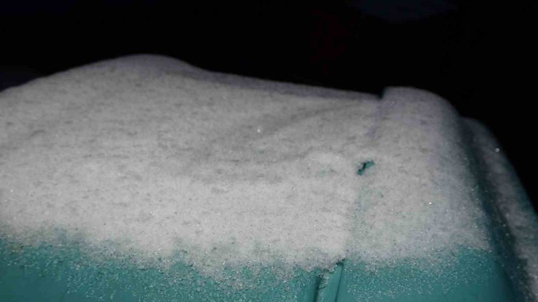 Ve kar İstanbul'da... Birçok bölge beyaza büründü 7