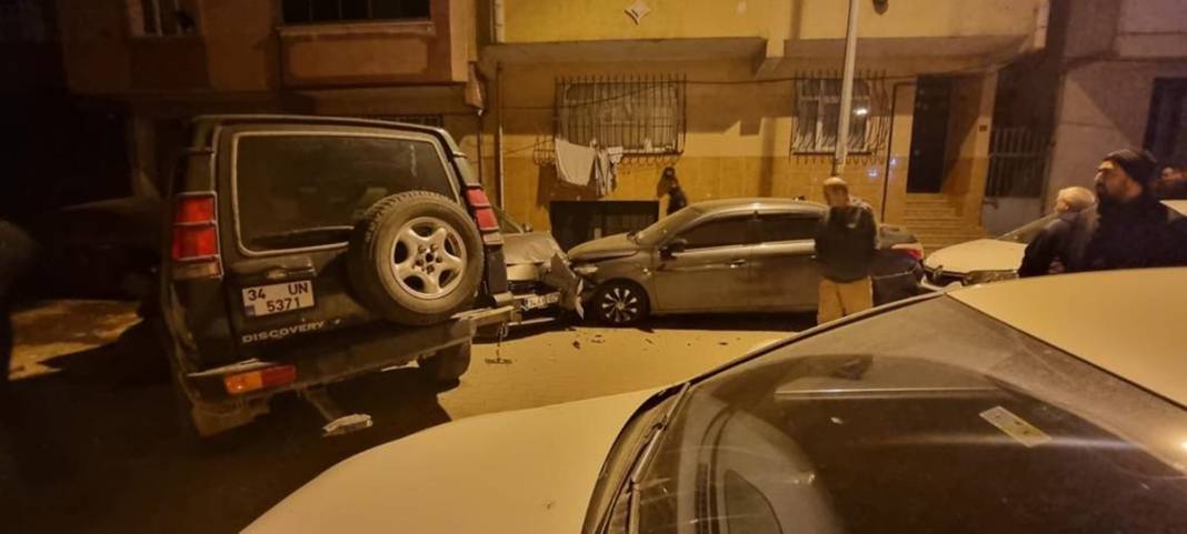 Kıyamet koptu zannettiler! Elektrikler kesildi, çığlıklar yükseldi: Mahalleli gördükleri karşısında şoke oldu! 2