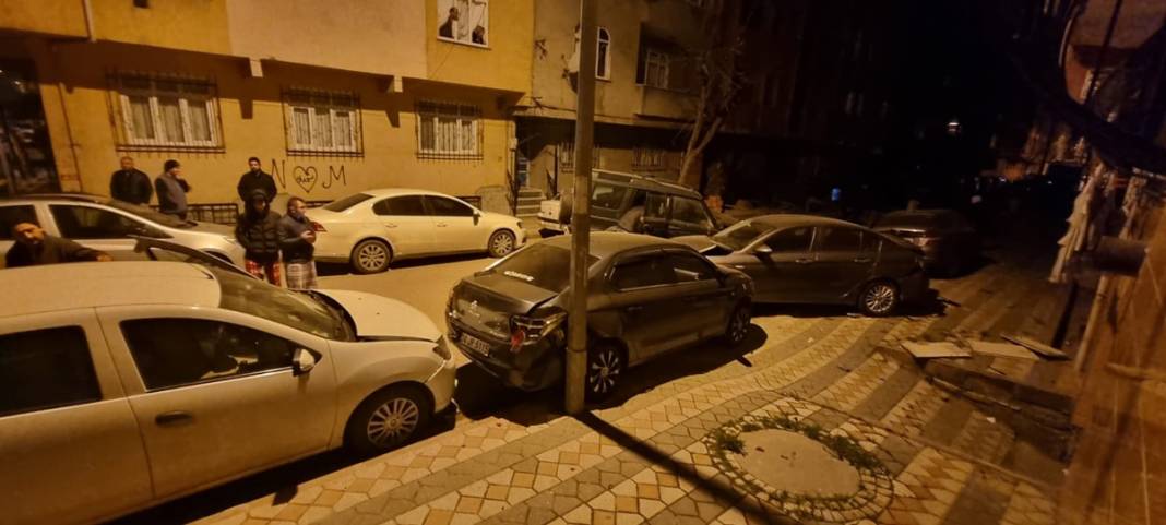 Kıyamet koptu zannettiler! Elektrikler kesildi, çığlıklar yükseldi: Mahalleli gördükleri karşısında şoke oldu! 1