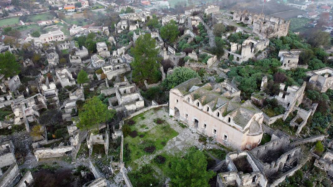 Kurtuluş Savaşı sonrası yerleşik yaşam sona ermişti: 100 yıl önce terk edilen 'hayalet köy' şimdi can simidi oldu 12
