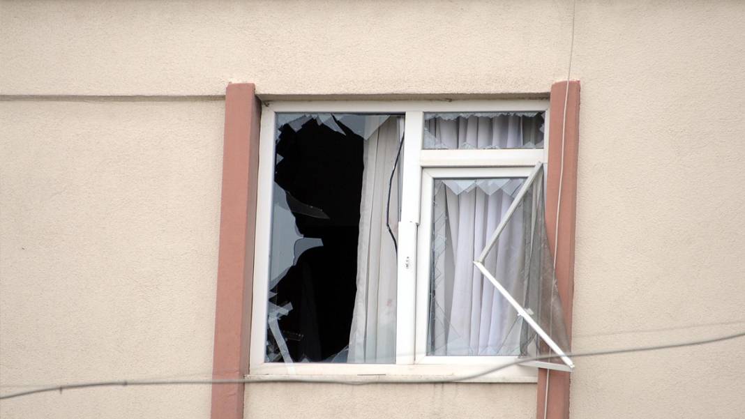 Gölcük'teki patlamanın hasarı gün ağarınca ortaya çıktı 7