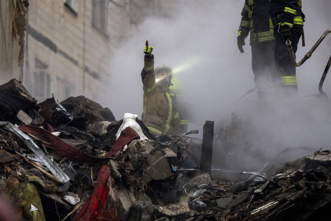 Rus füzeleri yine katletti! Ukrayna'da can kaybı artıyor 21