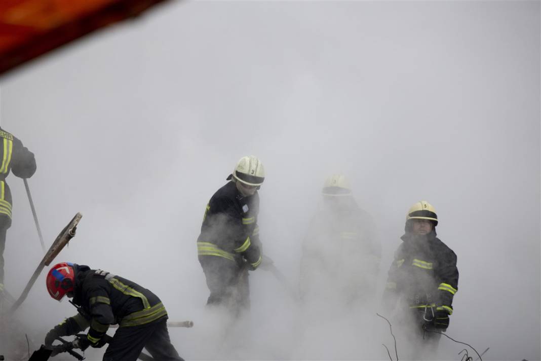 Rus füzeleri yine katletti! Ukrayna'da can kaybı artıyor 22