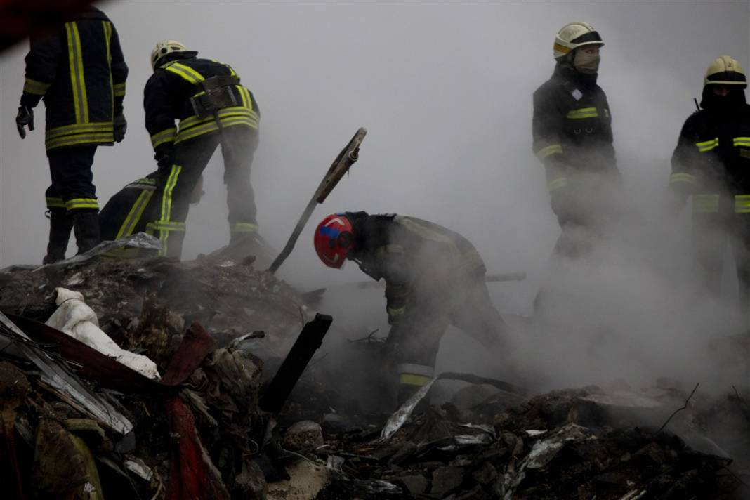 Rus füzeleri yine katletti! Ukrayna'da can kaybı artıyor 19