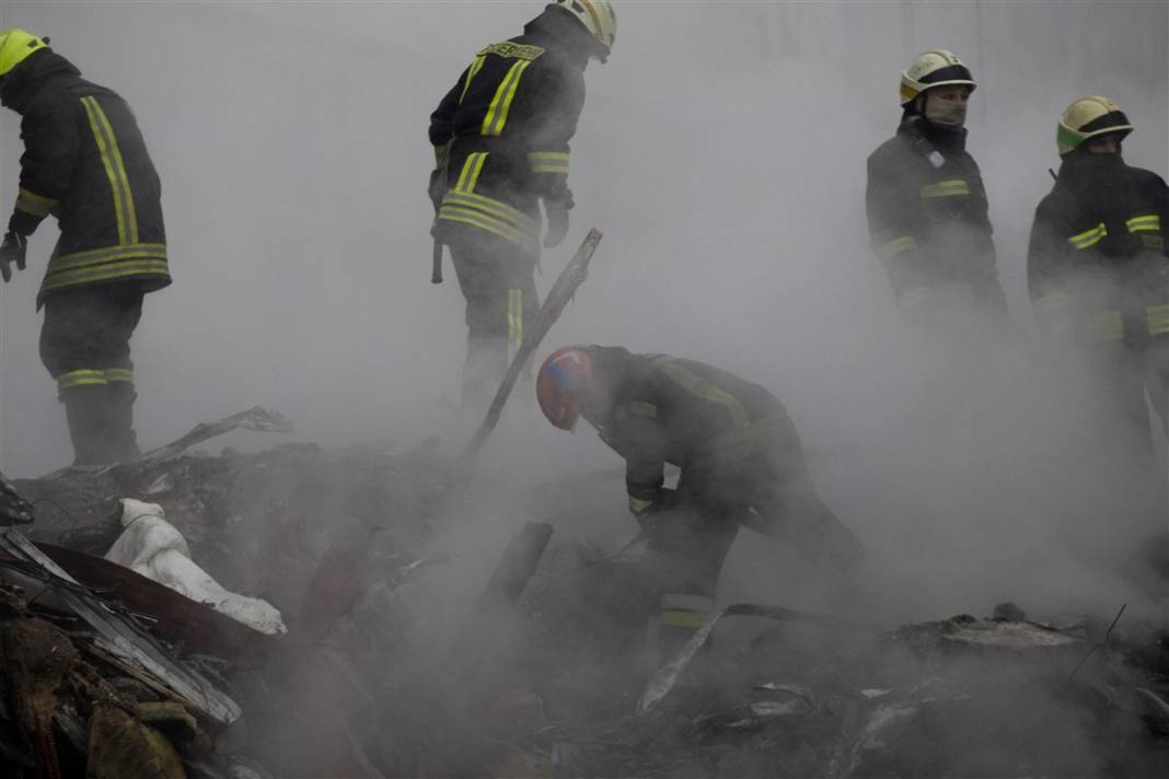 Rus füzeleri yine katletti! Ukrayna'da can kaybı artıyor 17