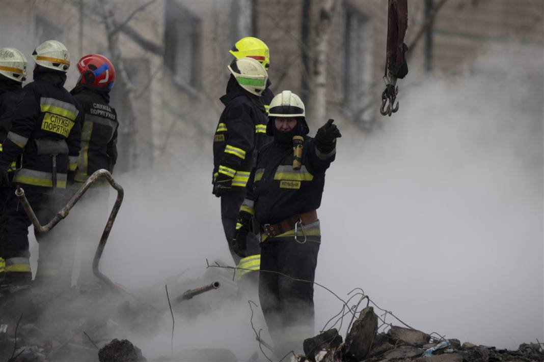 Rus füzeleri yine katletti! Ukrayna'da can kaybı artıyor 10