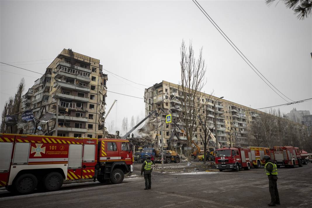 Rus füzeleri yine katletti! Ukrayna'da can kaybı artıyor 9