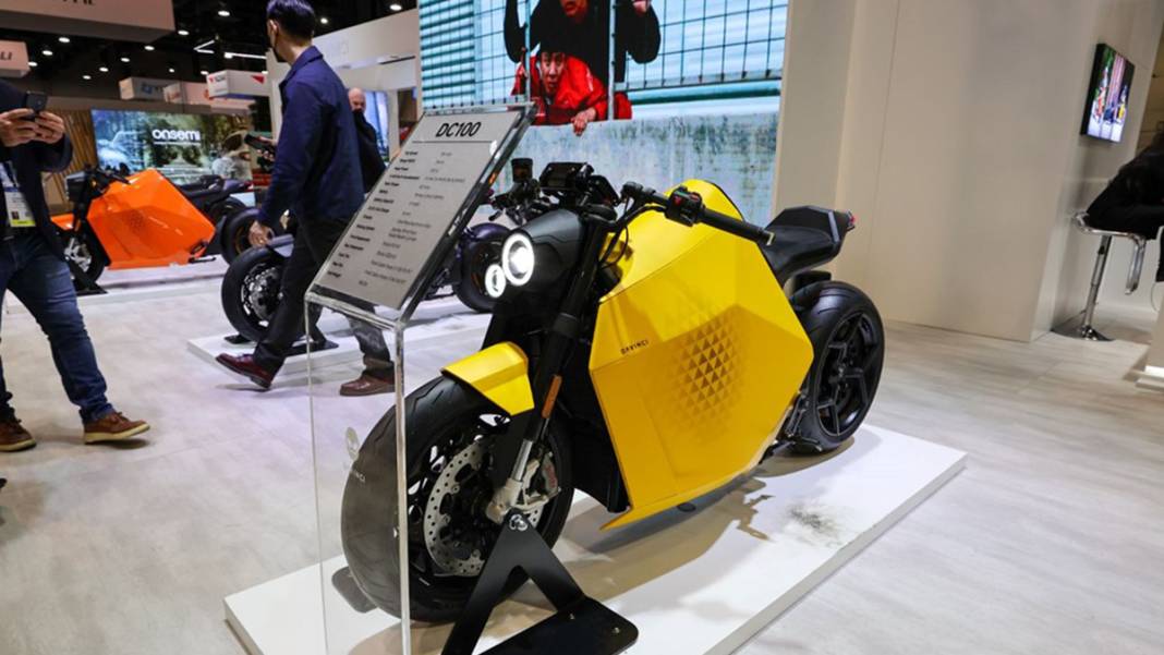 Togg'dan beklenmeyen konsept! CES 2023'te tüm gözler onun üzerinde... 14