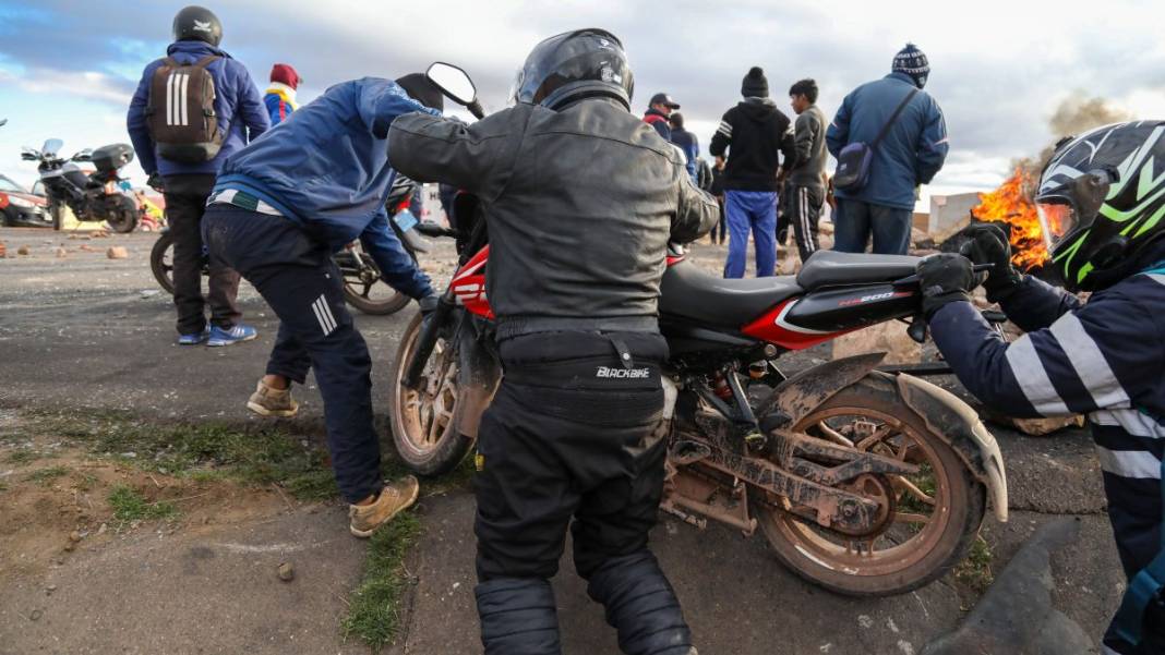 Halk eski başkanını istiyor: Peru’da Castillo ateşi 4