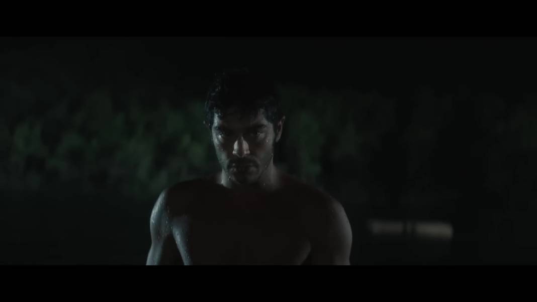 Serenay Sarıkaya ve Burak Deniz'in cesur 'Şahmaran' sahneleri sosyal medyaya damga vurdu! 18