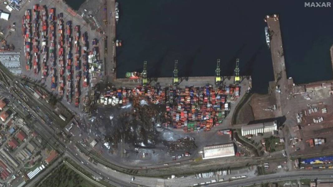 Büyük yıkımın uzaydan görüntüsü ortaya çıktı: Dağlar bile yerinden oynadı 9