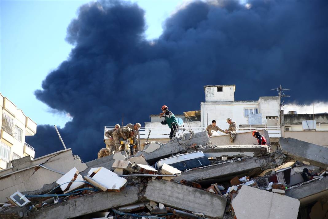Hatay'da büyük yıkım! Kahreden kareler gün ağarınca ortaya çıktı 37