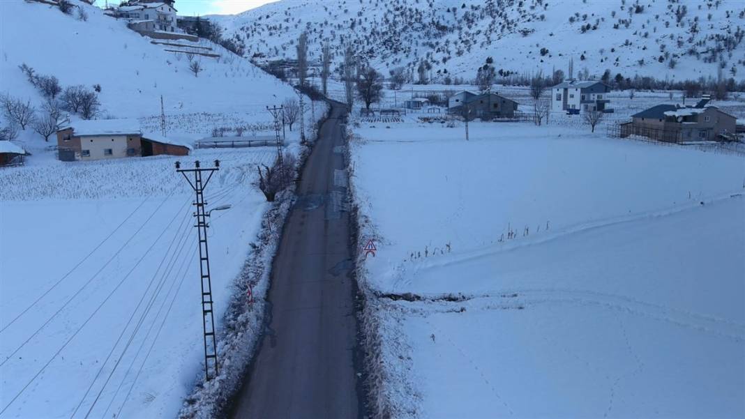 Adıyaman'da şoke eden görüntü! Büyük depremden sonra oldu, tam 3 metre... 11