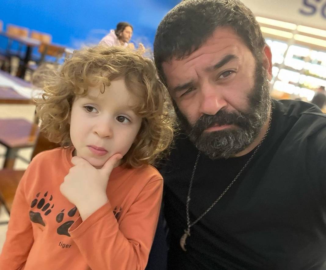 Boşanacakları iddia ediliyordu, beklenen açıklama geldi! Ceyda Düvenci ile Bülent Şakrak sosyal medyadan duyurdu 26