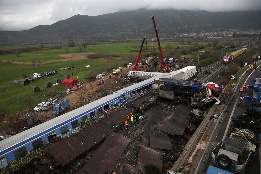 Yunanistan'daki tren kazasında can kaybı yükseldi 4