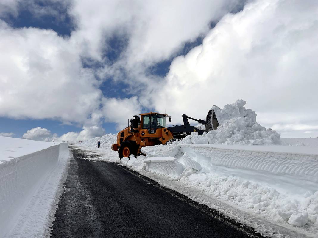 3 buçuk aydır kapalı olan yol ulaşıma açılıyor 2