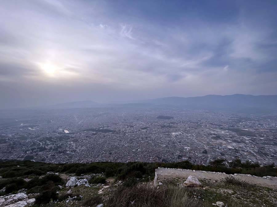 Hatay'da göz gözü görmüyor: Şehir enkaz tozu altında 15