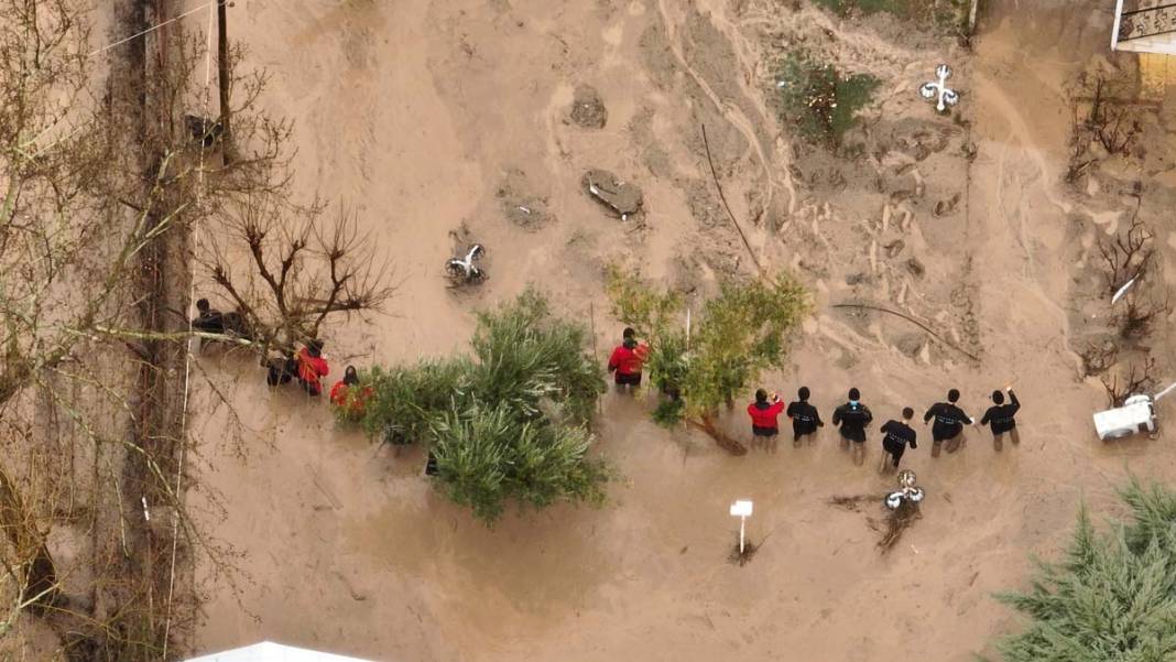 Kare kare ihmal: Selin vurduğu iki şehirden acı manzaralar 3