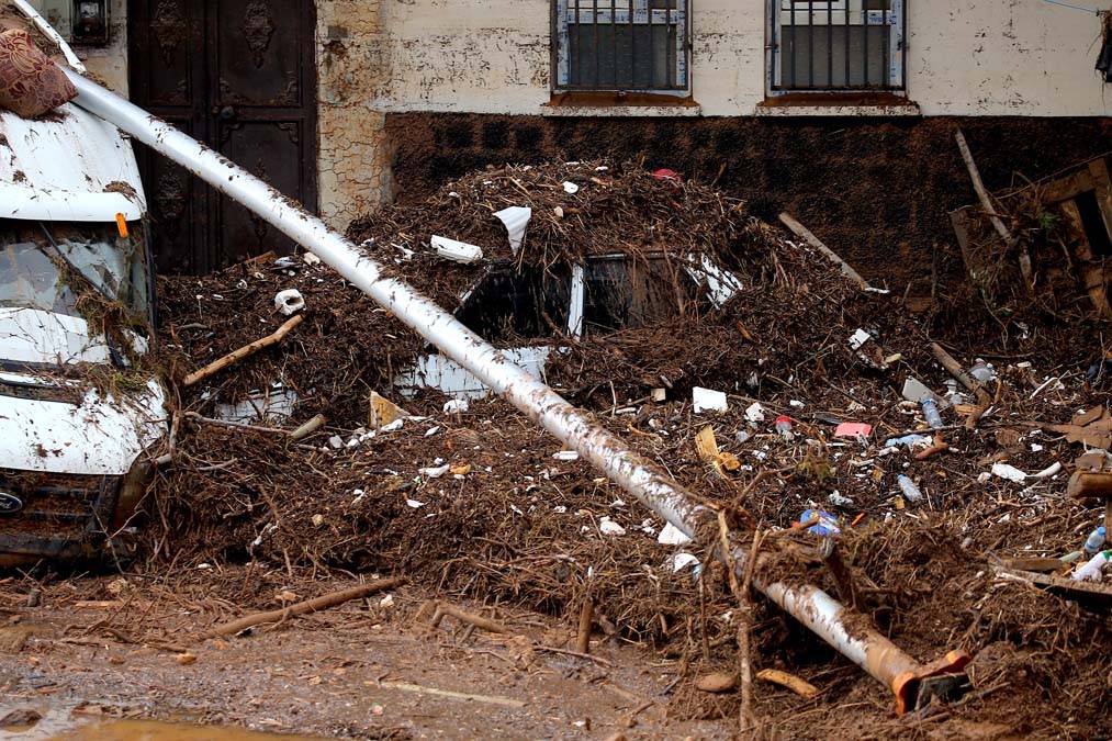 Kare kare ihmal: Selin vurduğu iki şehirden acı manzaralar 30