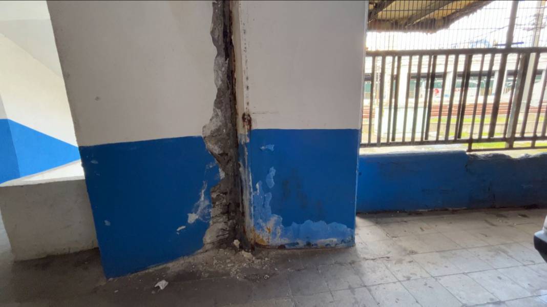 15 Temmuz Otogarı'nda korkutan manzaralar: Kafamıza taşlar düşüyor 5