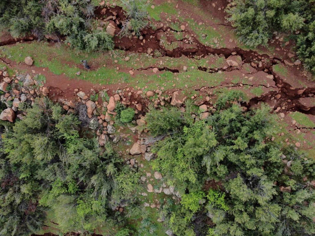 Felaket ne bazalt taşı ne de kaya dinledi 10