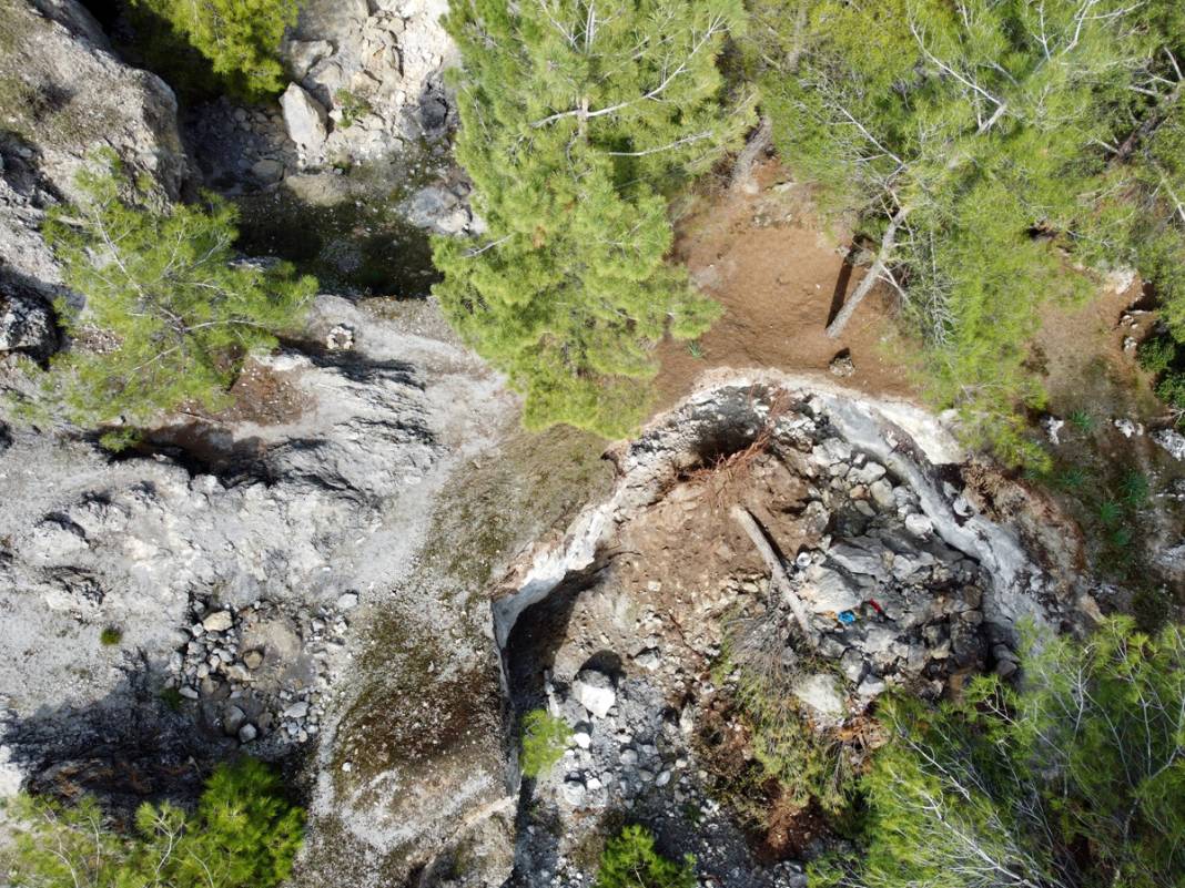 Felaket ne bazalt taşı ne de kaya dinledi 11