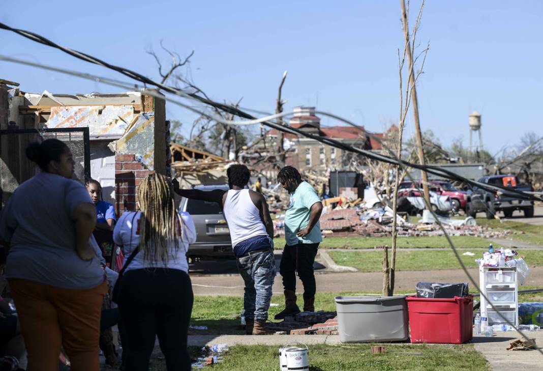 Taş üstünde taş kalmadı! ABD'deki hortum felaketinde ölü sayısı artıyor 32